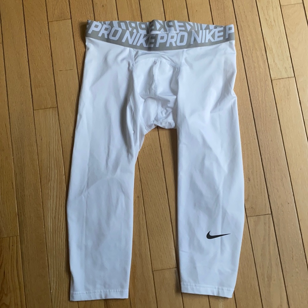 Nike Pro dri-fit 3/4 Compression tights size large